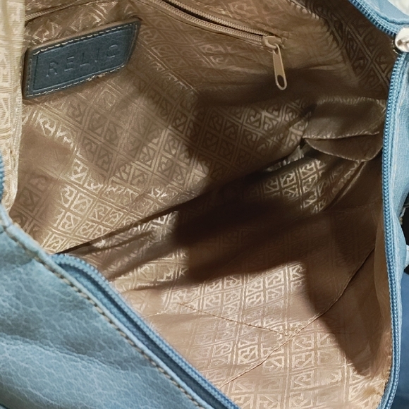 Relic Women's Shoulder Bag in Blue - Picture 8 of 12